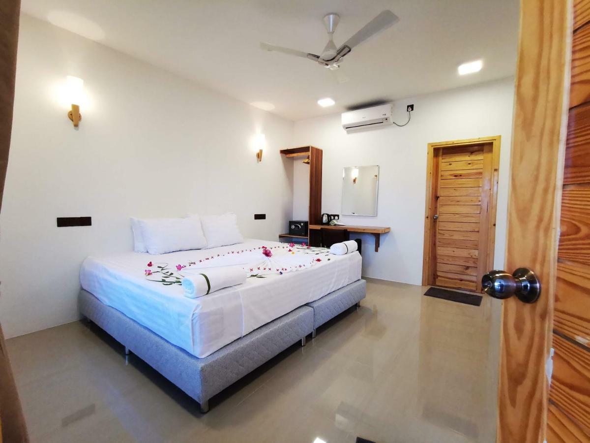 Thila Farm View Hotel Thoddoo Buitenkant foto