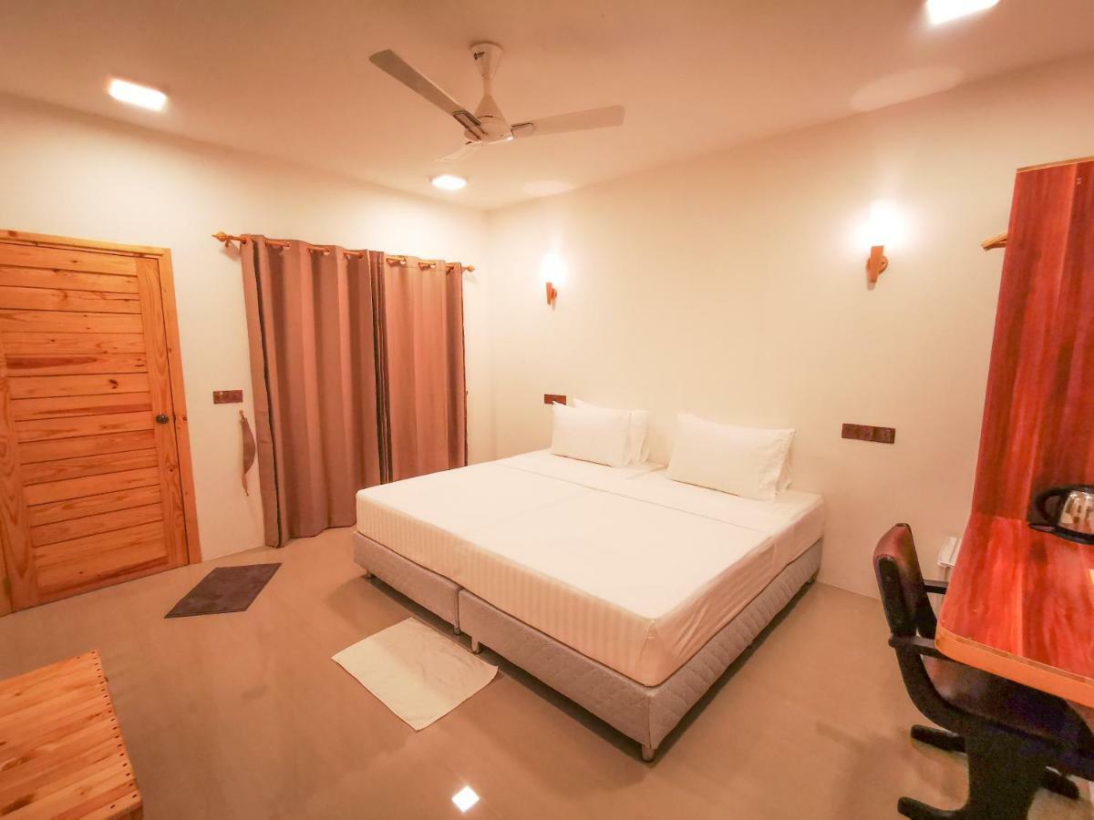 Thila Farm View Hotel Thoddoo Buitenkant foto